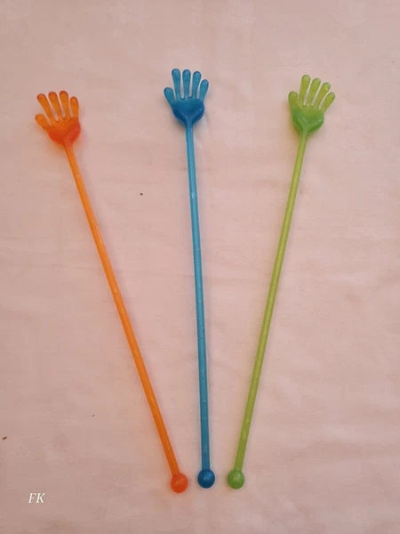 Hand Shape Back Scratcher Long Reach Massager Plastic 38cm Long - Colour Choice