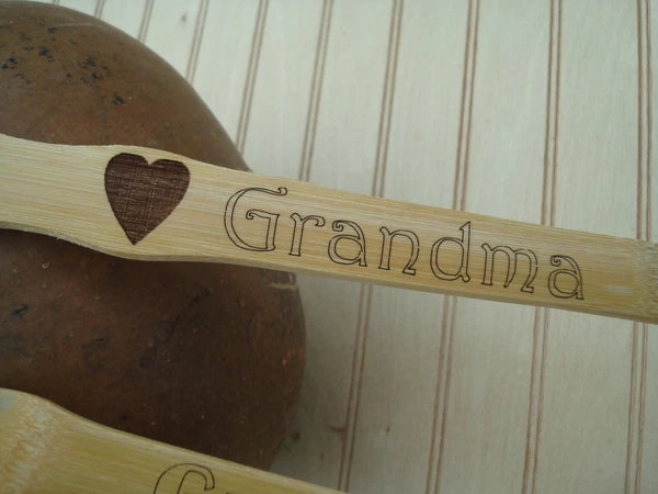 Personalized  Bamboo Back Scratcher 20" , Gift for dad, Best Man, Custom Gift